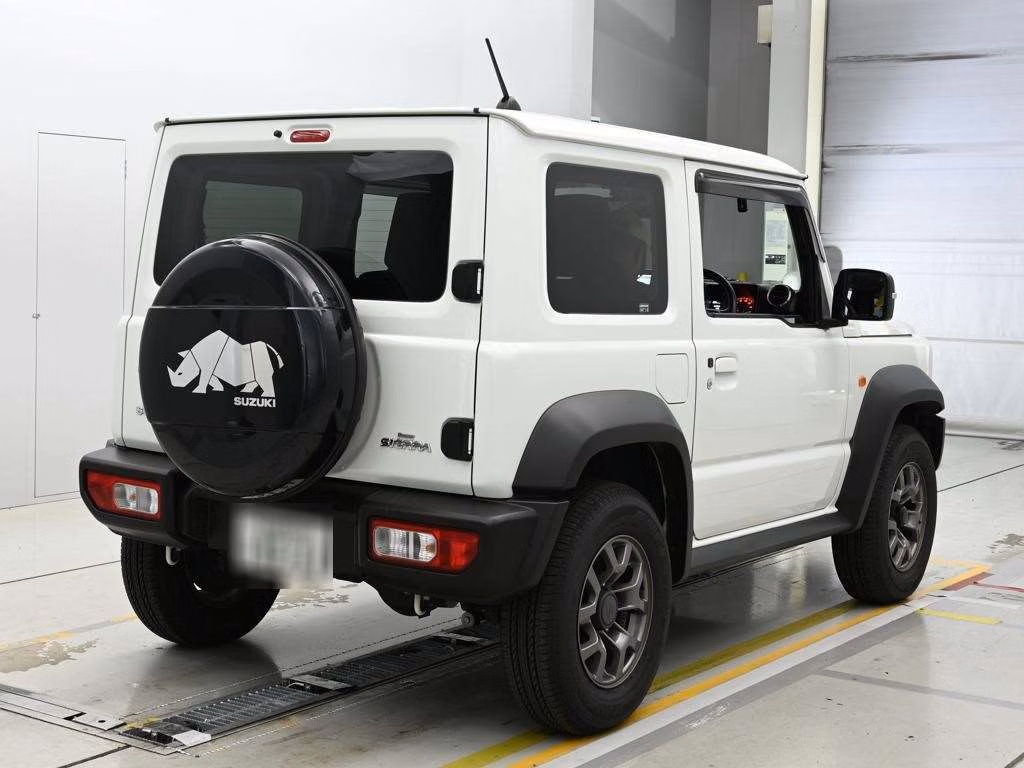 SUZUKI JIMNY SIERRA