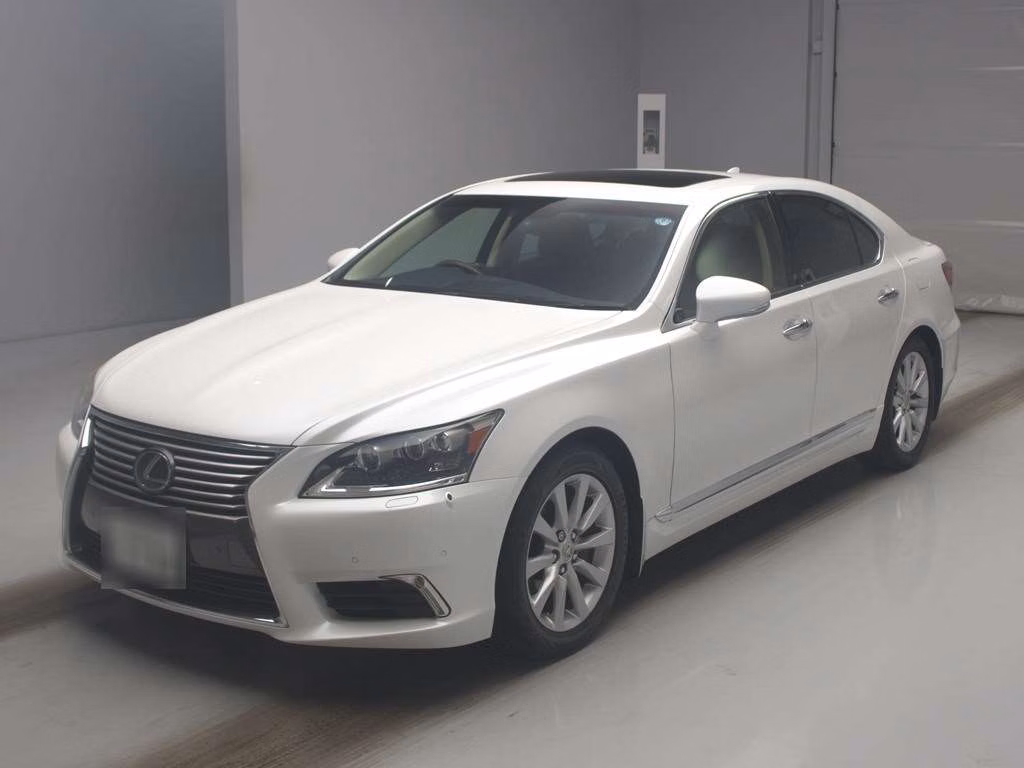 Lexus LS460