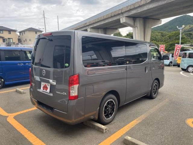 NISSAN NV350 CARAVAN