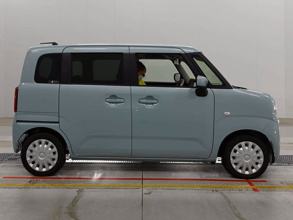 SUZUKI WAGON R SMILE