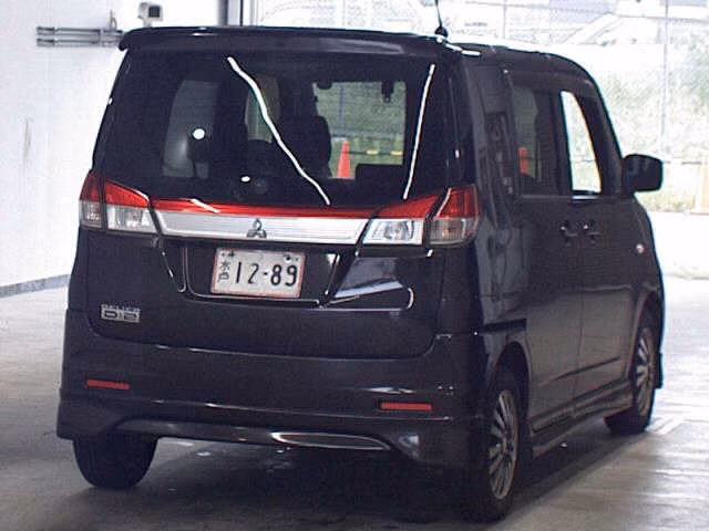 MITSUBISHI DELICA D:2