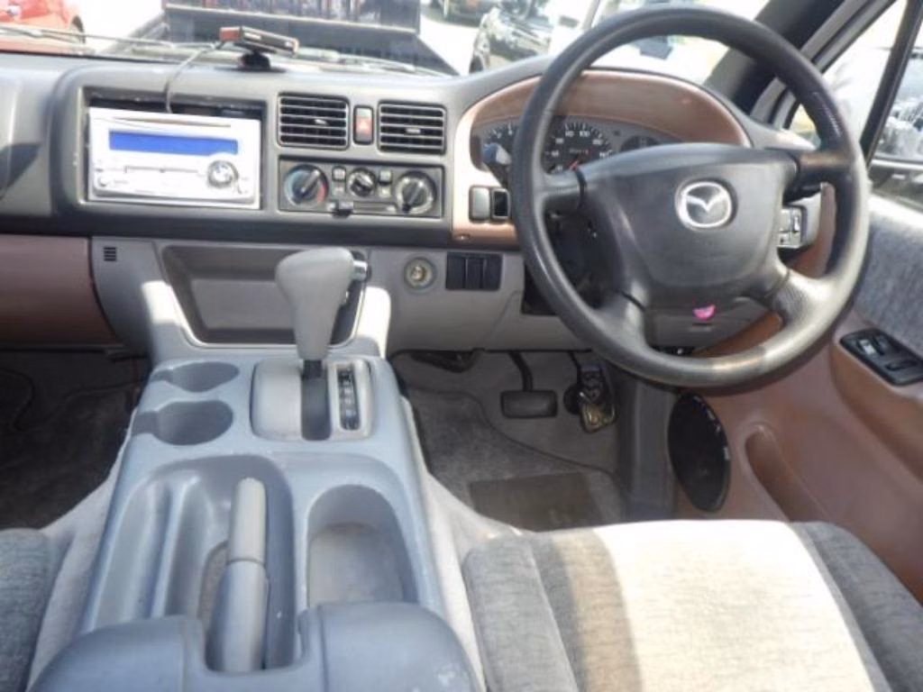 MAZDA BONGO FRIENDEE