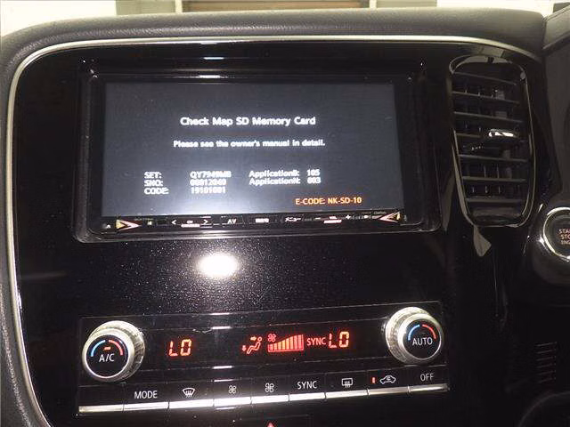MITSUBISHI OUTLANDER
