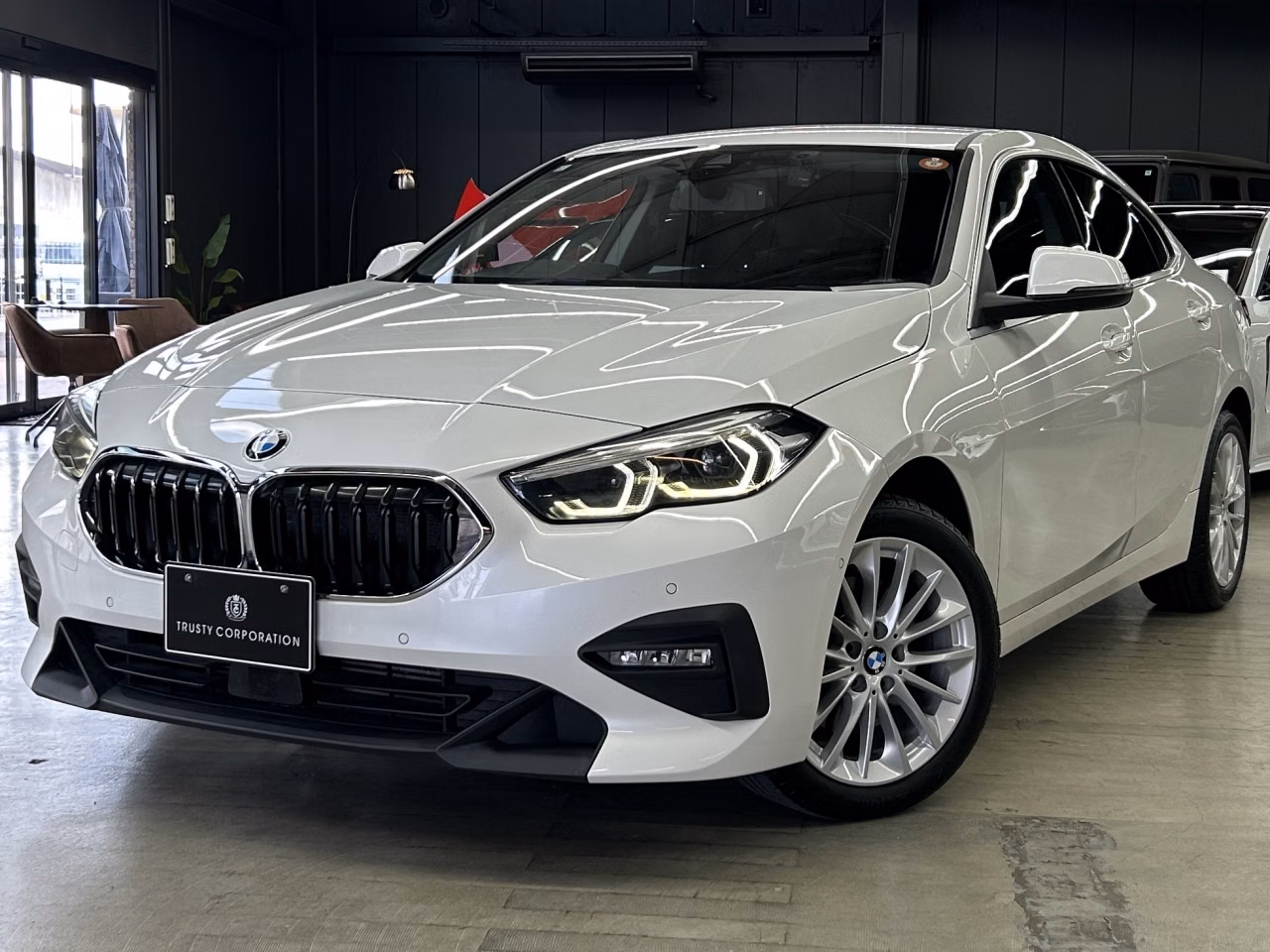 BMW 1-SERIES