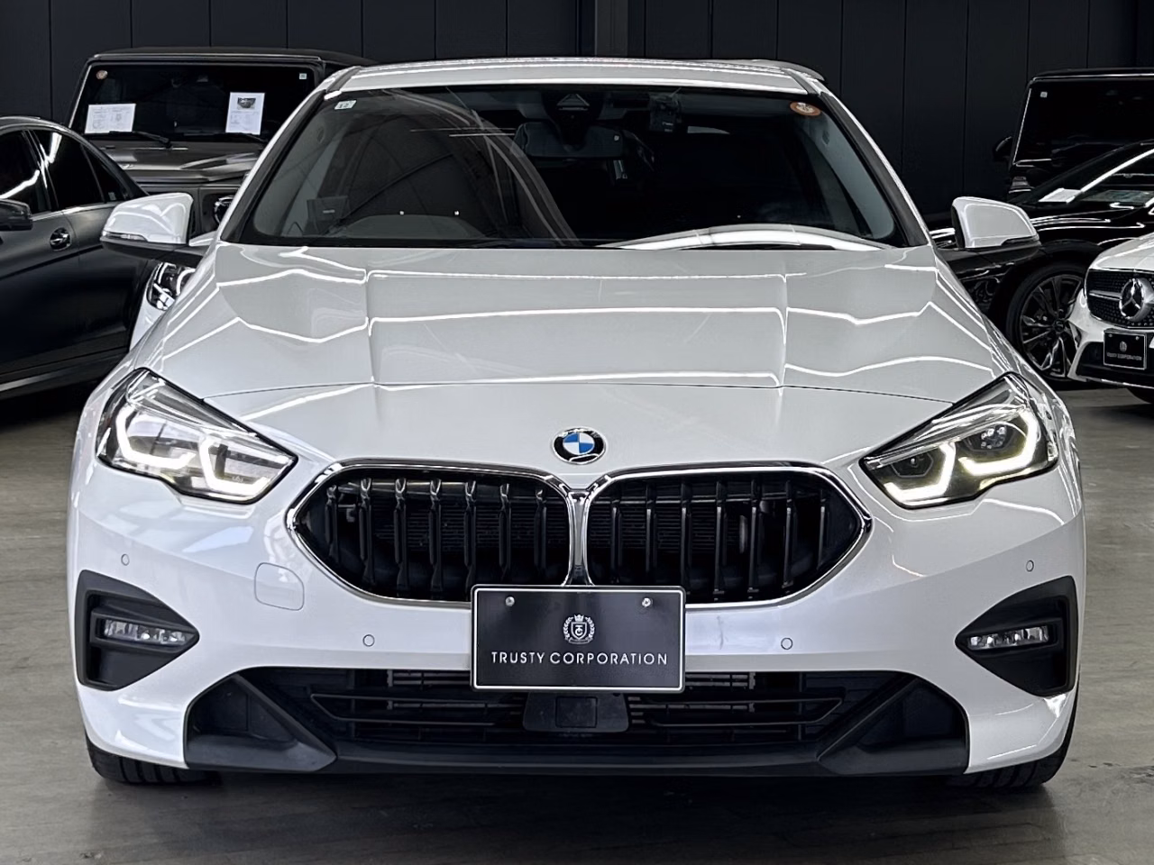 BMW 1-SERIES