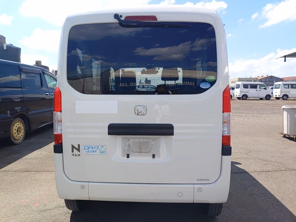 HONDA N-VAN