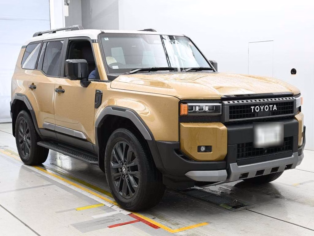 TOYOTA LAND CRUISER PRADO