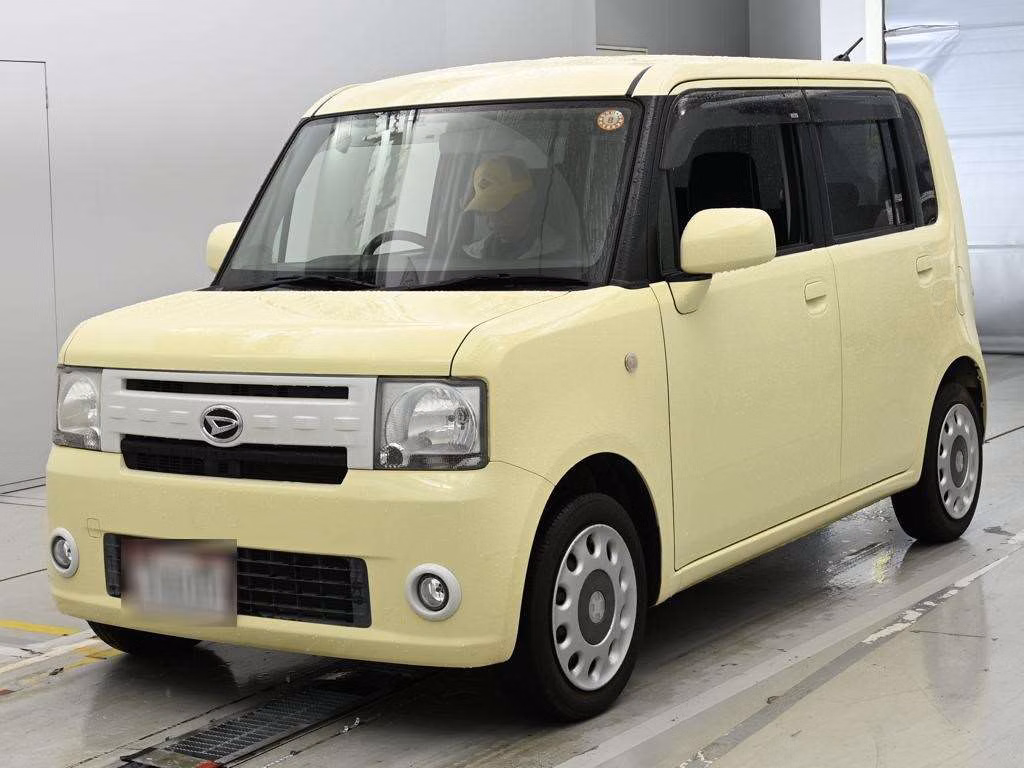 DAIHATSU MOVE CONTE