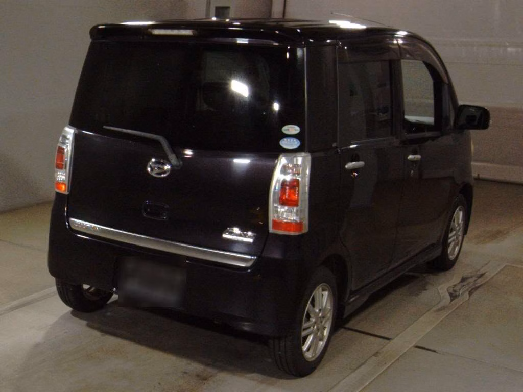 DAIHATSU TANTO EXE