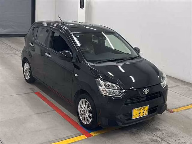 TOYOTA PIXIS EPOCH