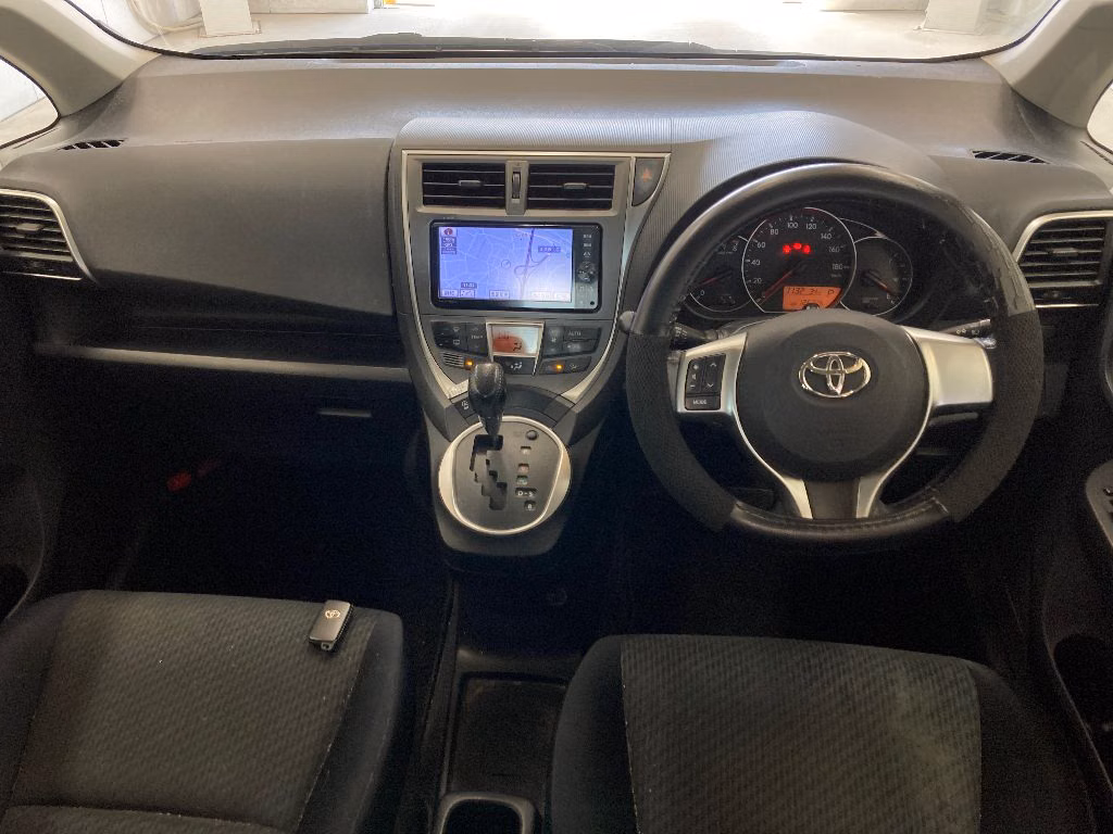 TOYOTA RACTIS