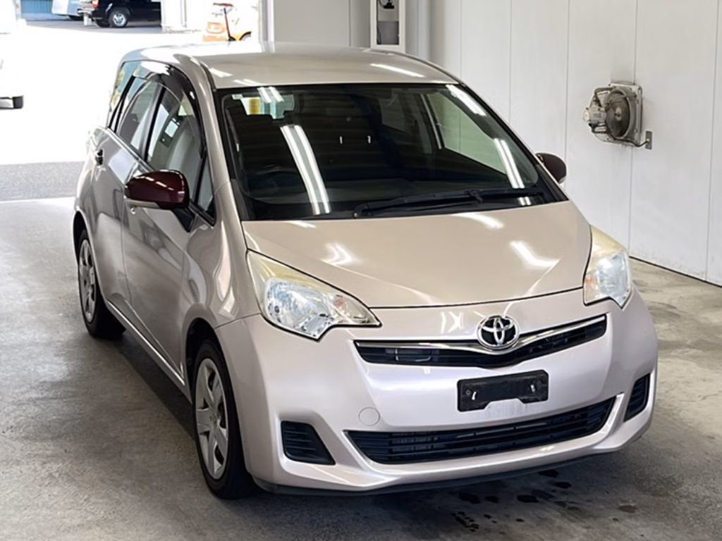 TOYOTA RACTIS