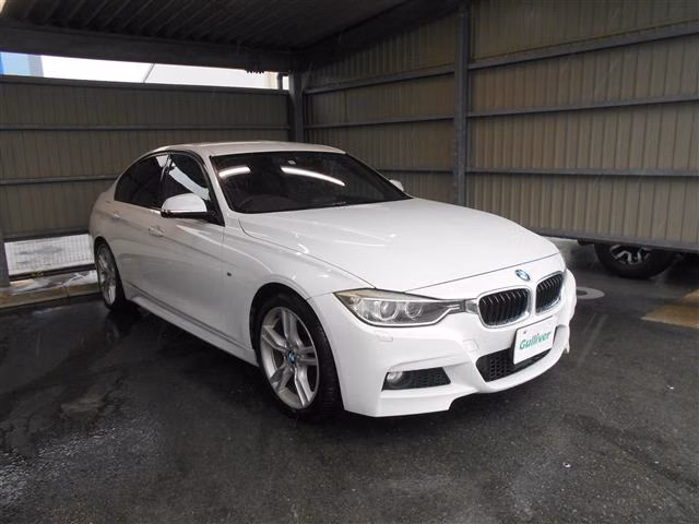 BMW 3-SERIES