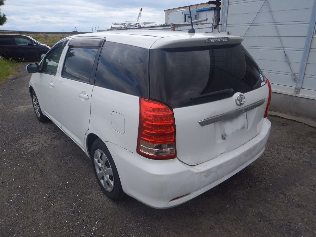 TOYOTA WISH