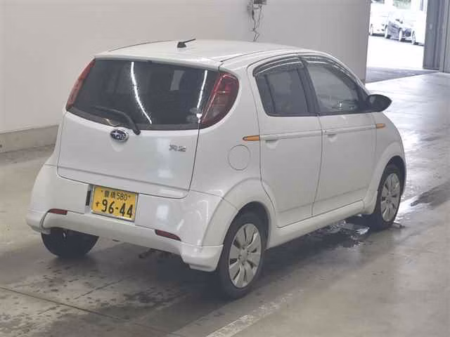 SUBARU R2