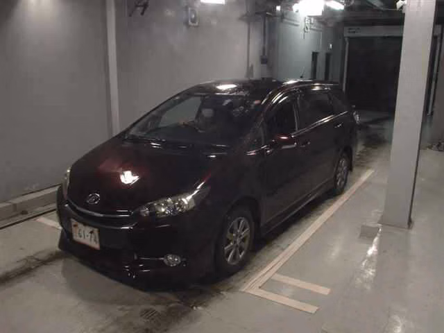 TOYOTA WISH