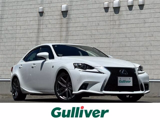 Lexus IS300h