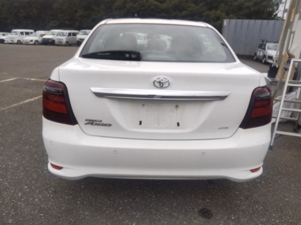 TOYOTA COROLLA AXIO