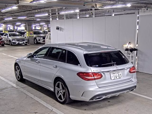 MERCEDES-BENZ C-CLASS