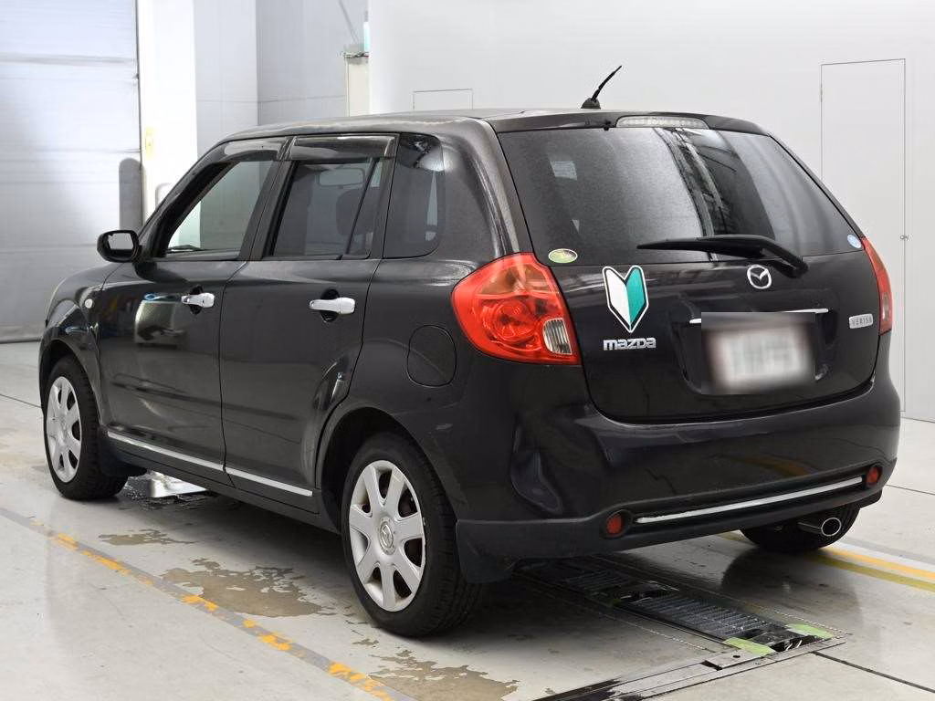 MAZDA VERISA