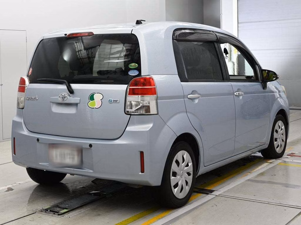 TOYOTA SPADE