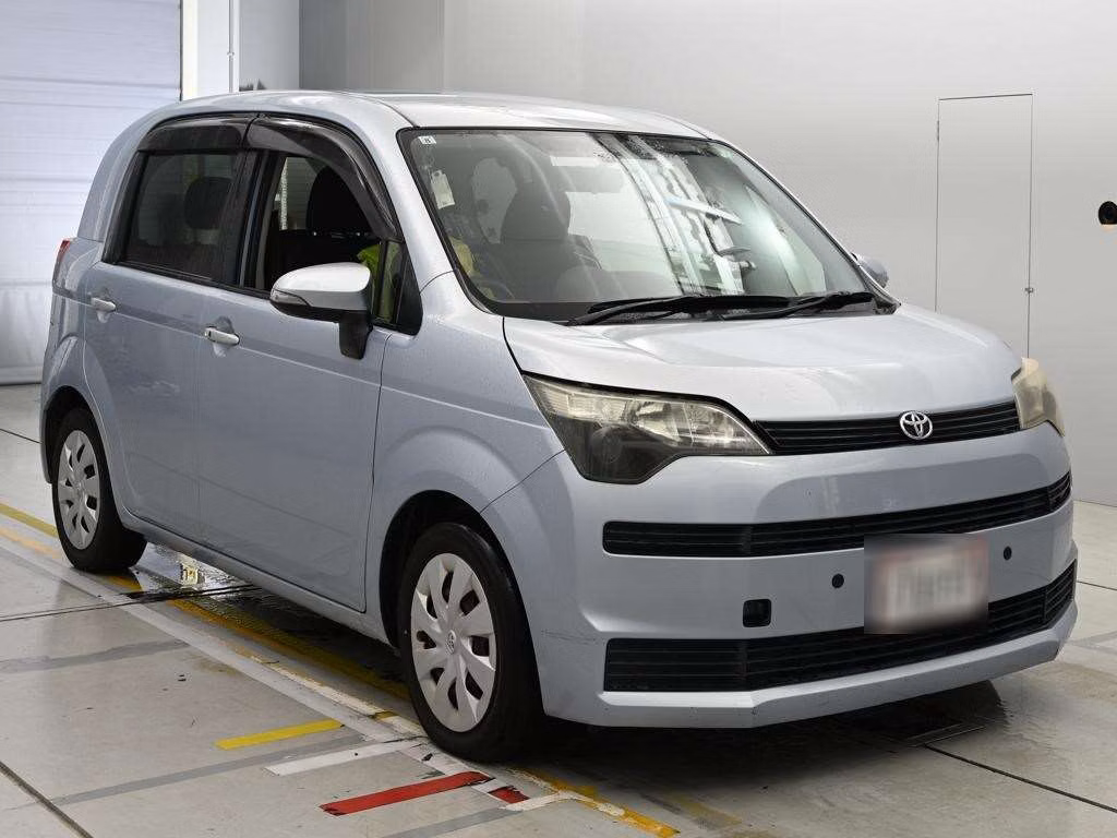 TOYOTA SPADE