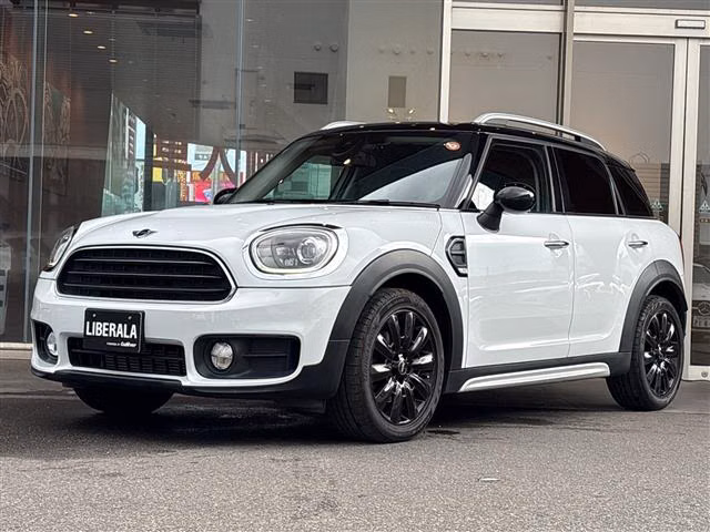 MINI Crossover