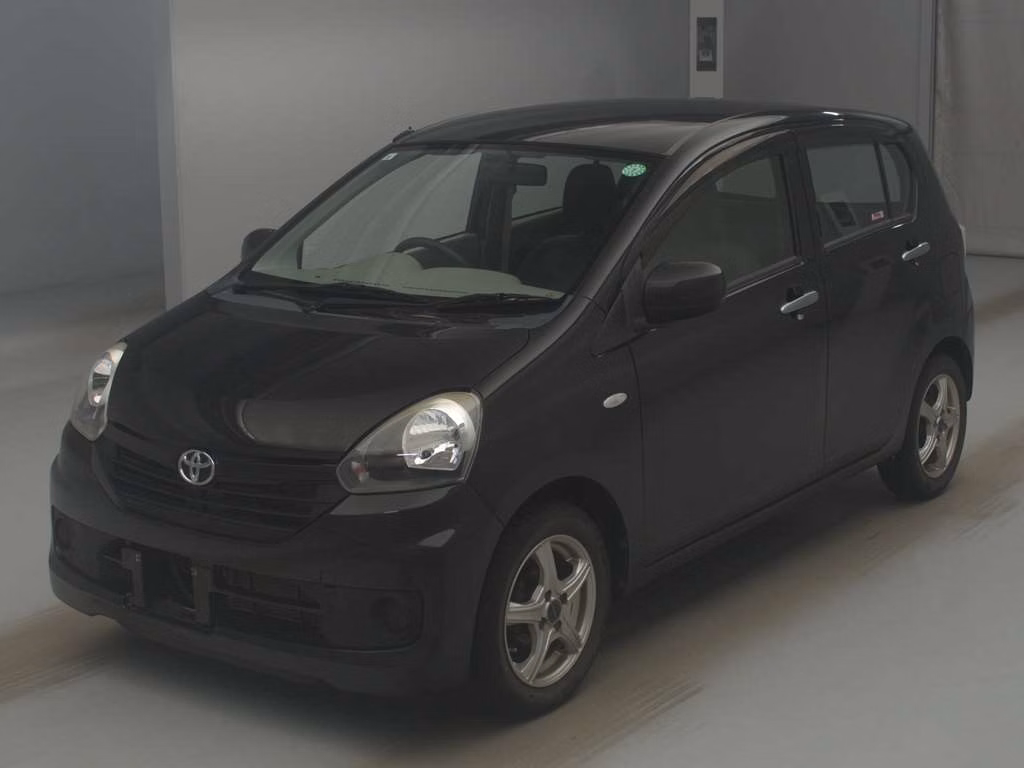 TOYOTA PIXIS EPOCH