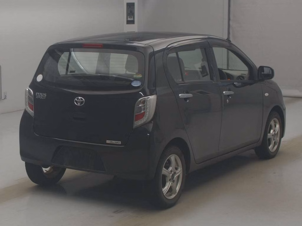 TOYOTA PIXIS EPOCH