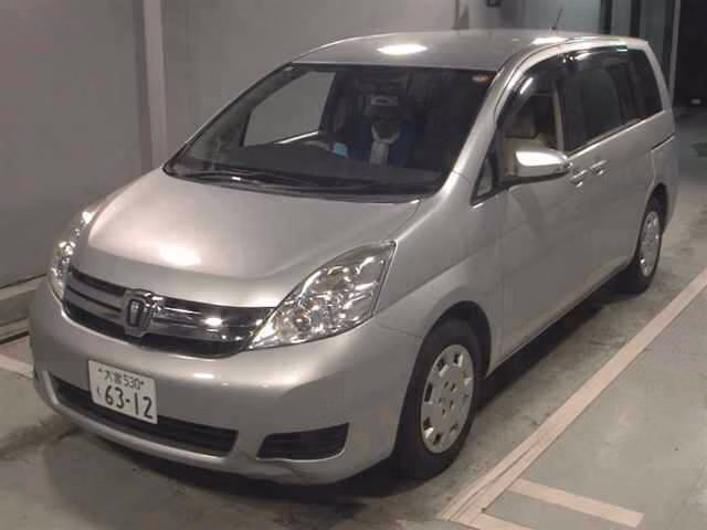 TOYOTA ISIS
