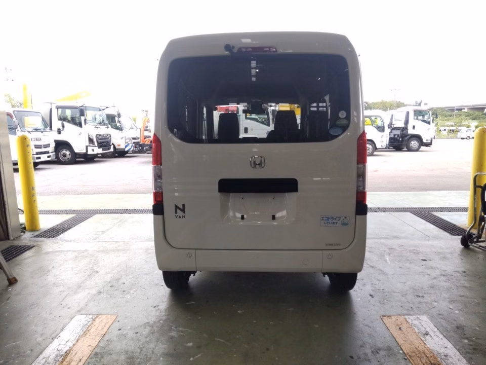 HONDA N-VAN