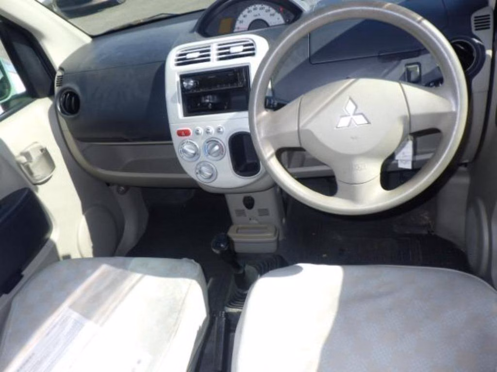 MITSUBISHI EK WAGON