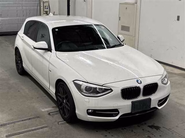 BMW 1-SERIES
