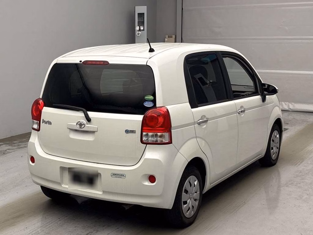 TOYOTA PORTE