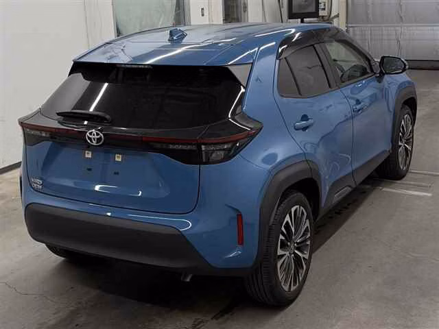 TOYOTA YARIS CROSS