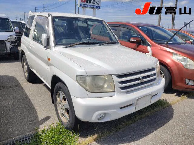 MITSUBISHI PAJERO IO