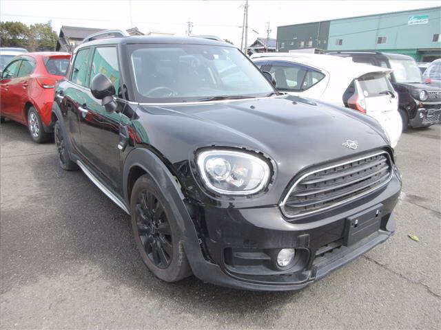 MINI CROSSOVER