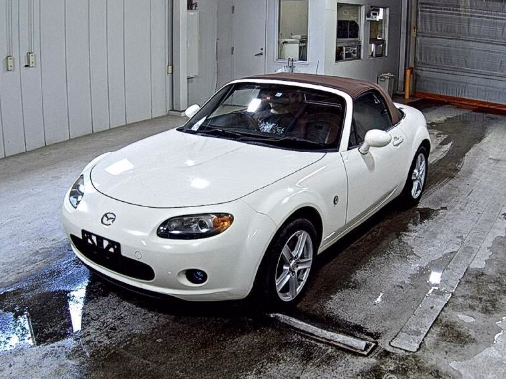 MAZDA ROADSTER