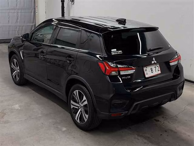 MITSUBISHI RVR