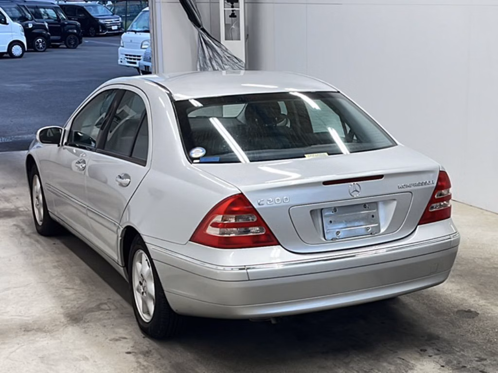 MERCEDES-BENZ C-CLASS