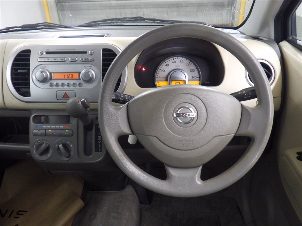 NISSAN MOCO