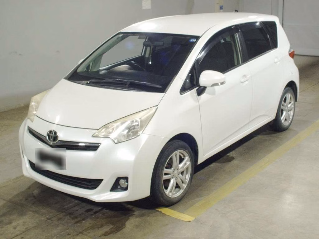 TOYOTA RACTIS
