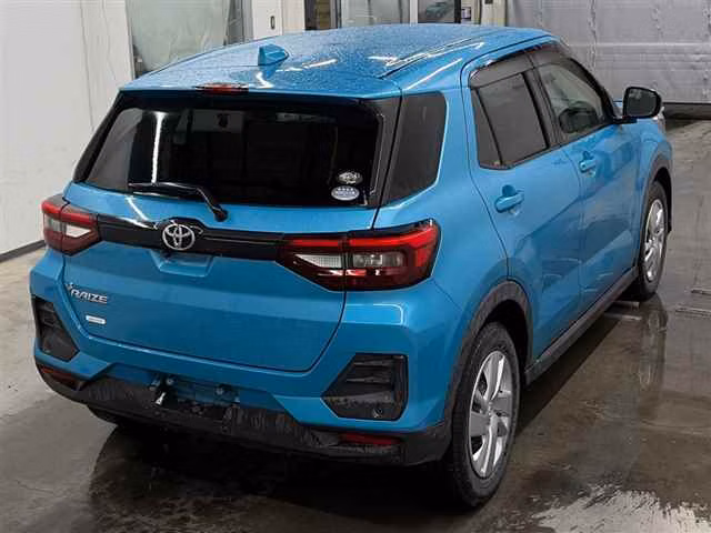TOYOTA RAIZE