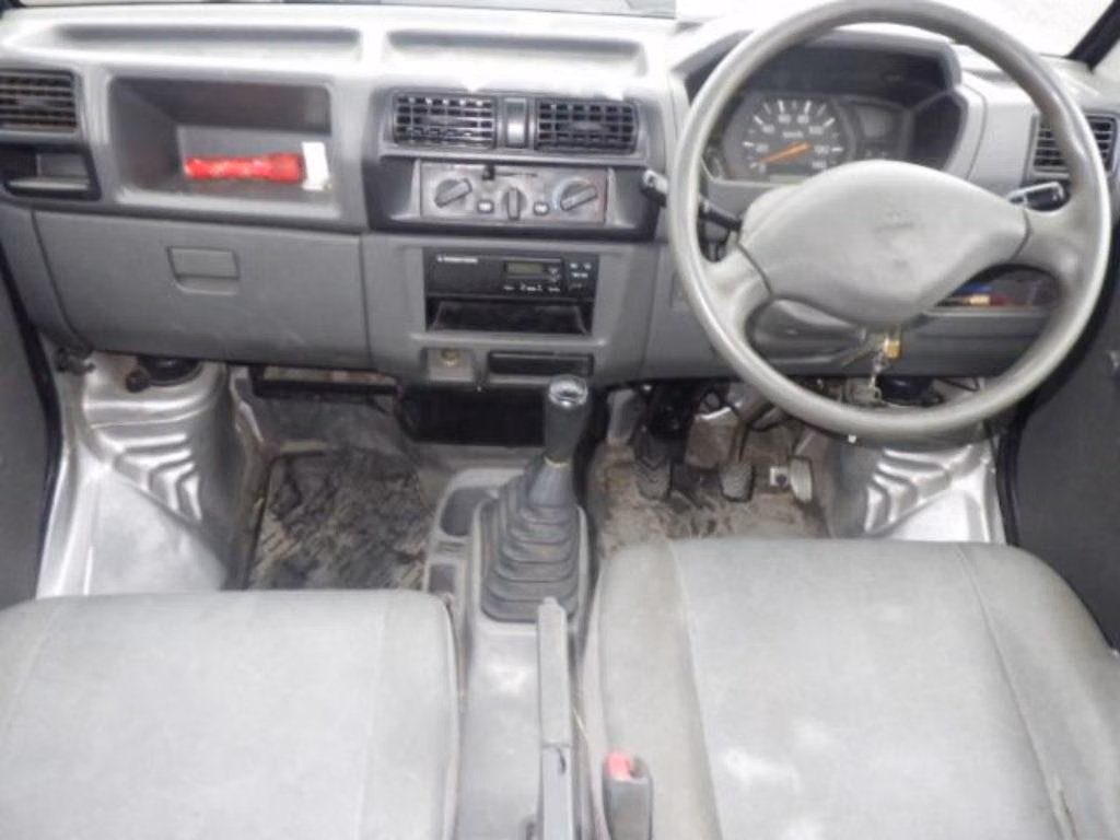 MITSUBISHI MINICAB