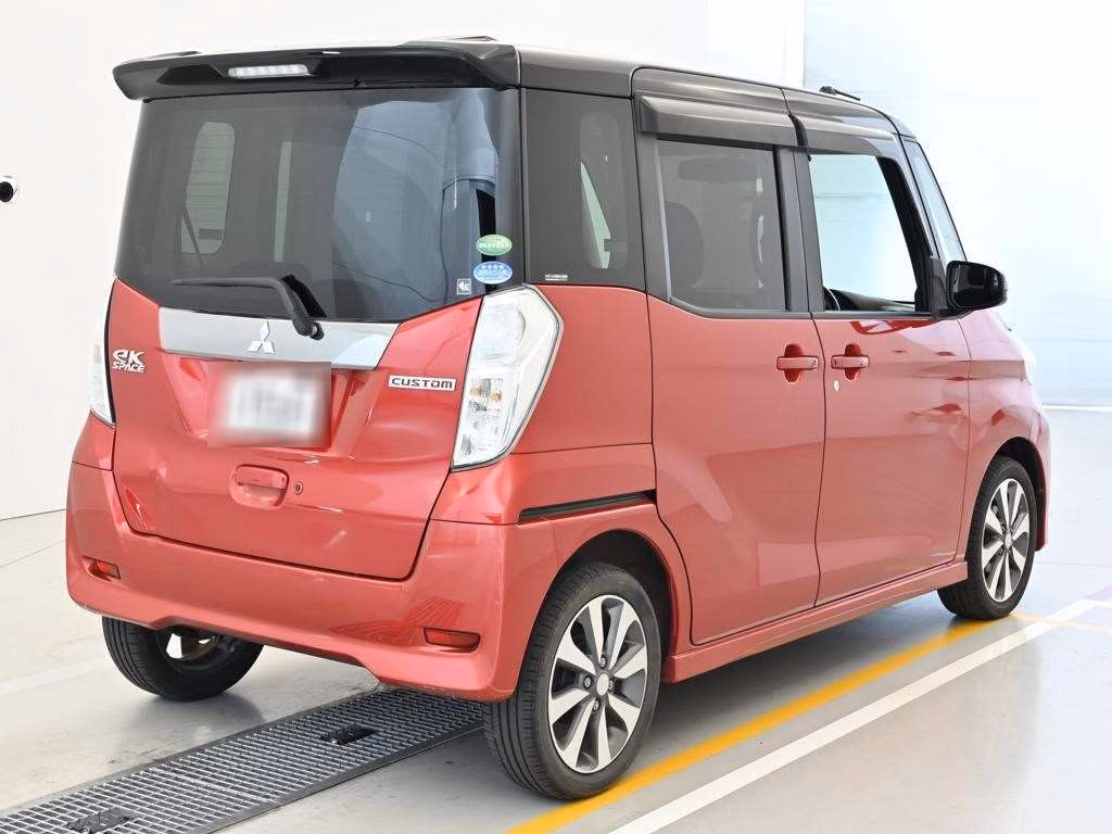 MITSUBISHI EK SPACE