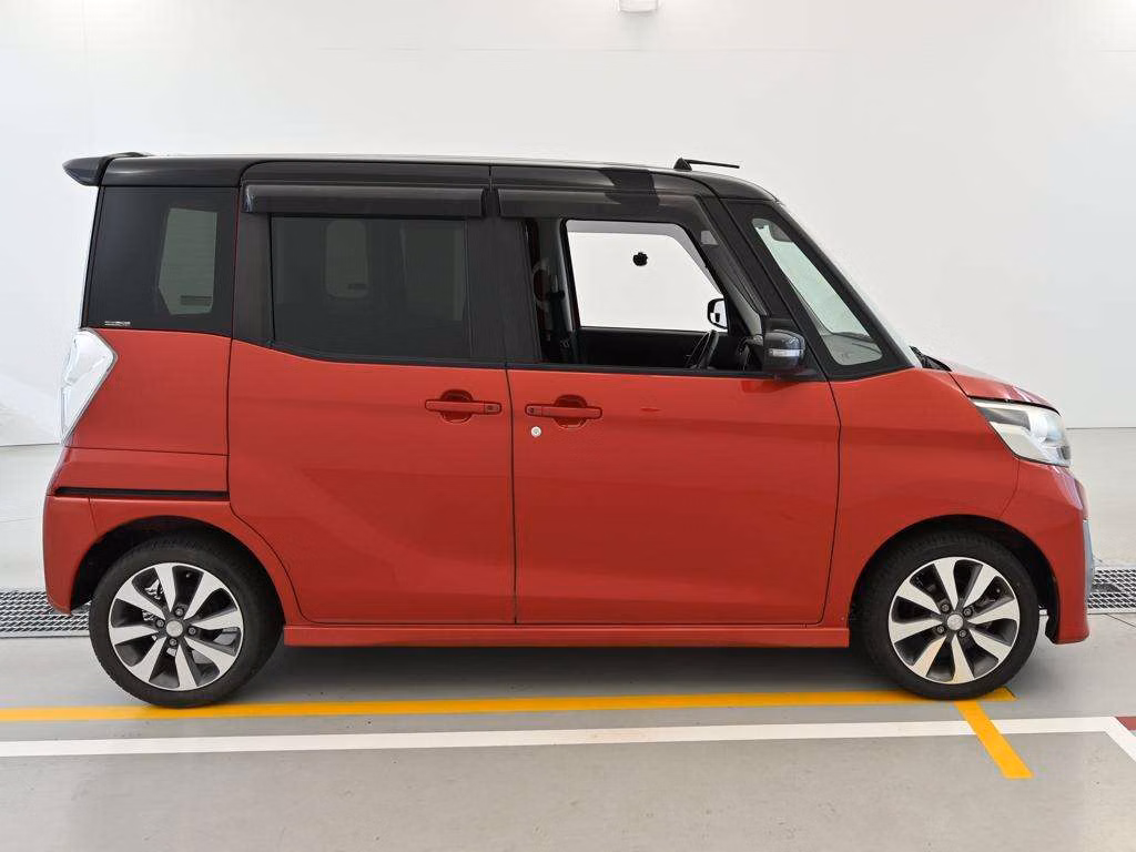 MITSUBISHI EK SPACE