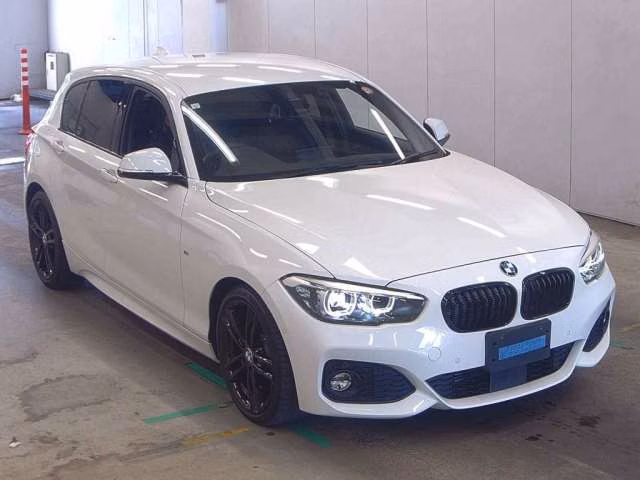 BMW 1-SERIES