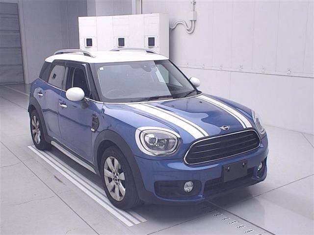 MINI Crossover