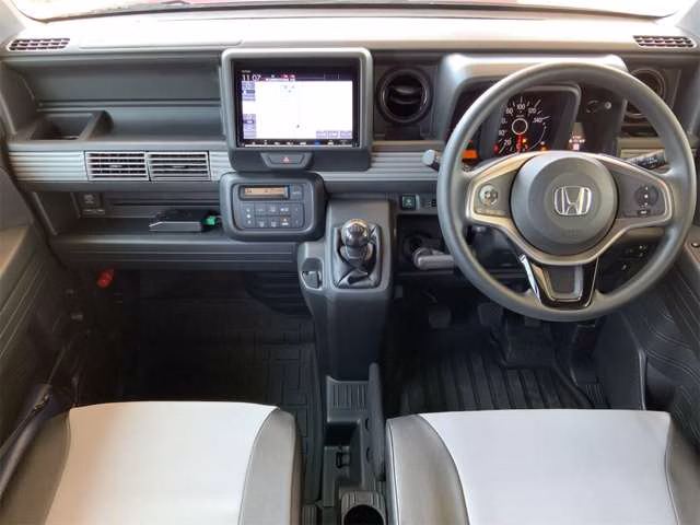 HONDA N-VAN