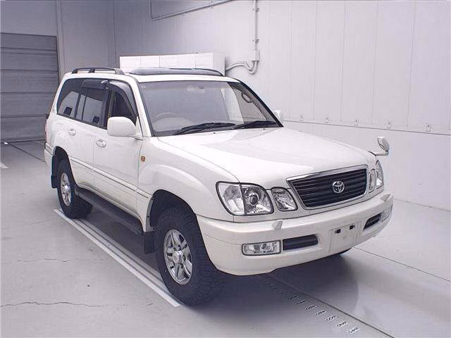 TOYOTA LAND CRUISER